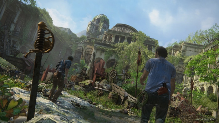 Nathan Drake and Sully in Uncharted 4 4K