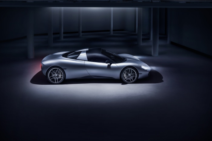 Gordon Murray Automotive T.33 4K Supercar