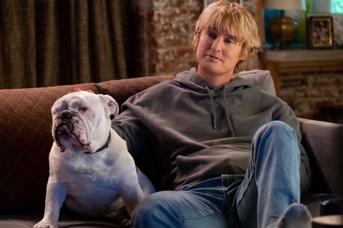 Owen Wilson and dog in Marry Me