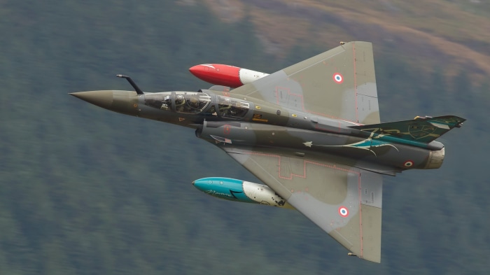 Dassault Mirage 2000 fighter jet in flight