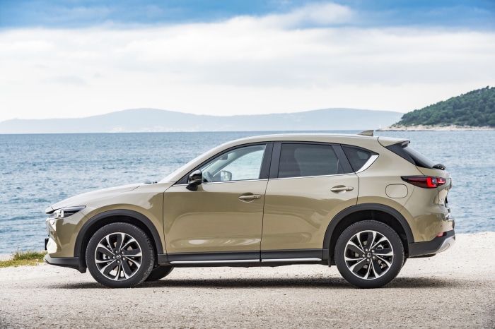 Mazda CX-5 Skyactiv-D 4K SUV
