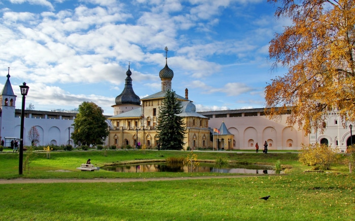 Rostov Kremlin in Russia with autumn trees