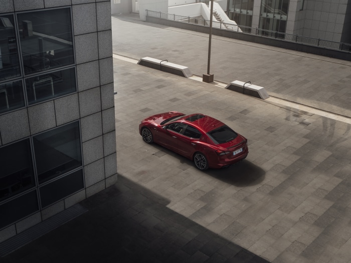 Maserati Ghibli Trofeo Carbon Pack 4K