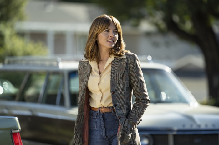 Ophelia Lovibond in MINX