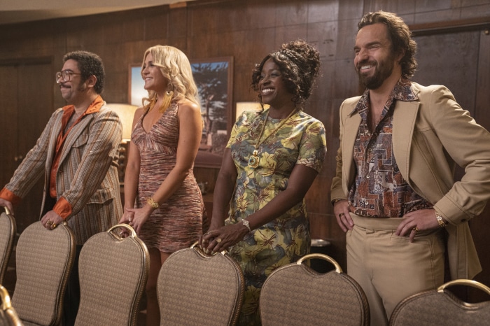 Jake Johnson and cast from Minx