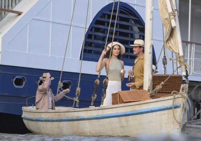Gal Gadot and Armie Hammer in Death On The Nile (2022) 4K