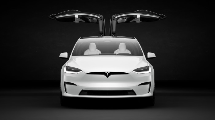 White Tesla Model X Plaid 4K