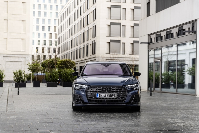 Audi A8 L 60 TFSI e quattro S line
