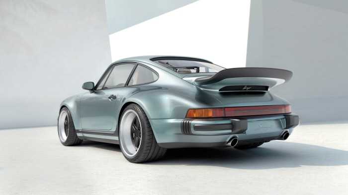 Singer Porsche 911 Turbo 4K