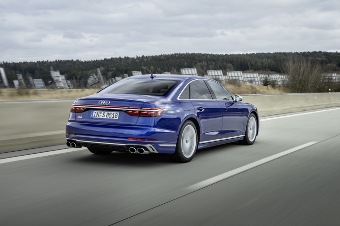 Audi S8