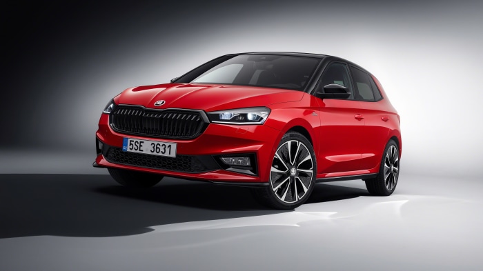 Red Skoda Fabia 4K