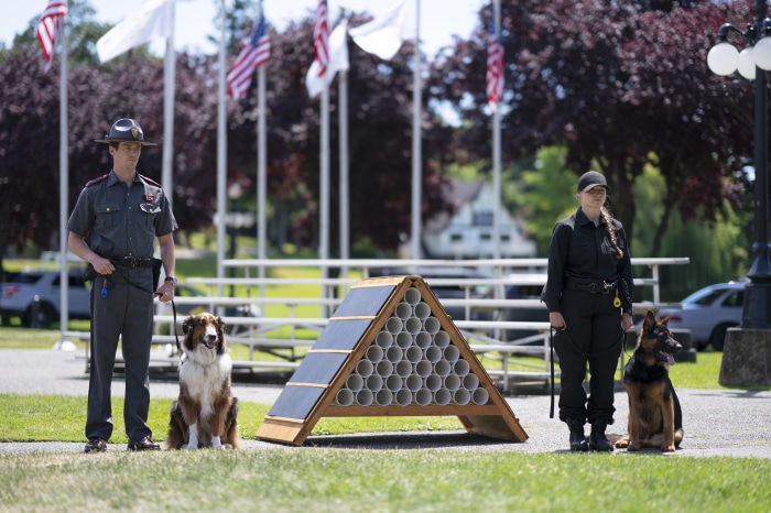 Grant Gustin and K9 Unit at Event