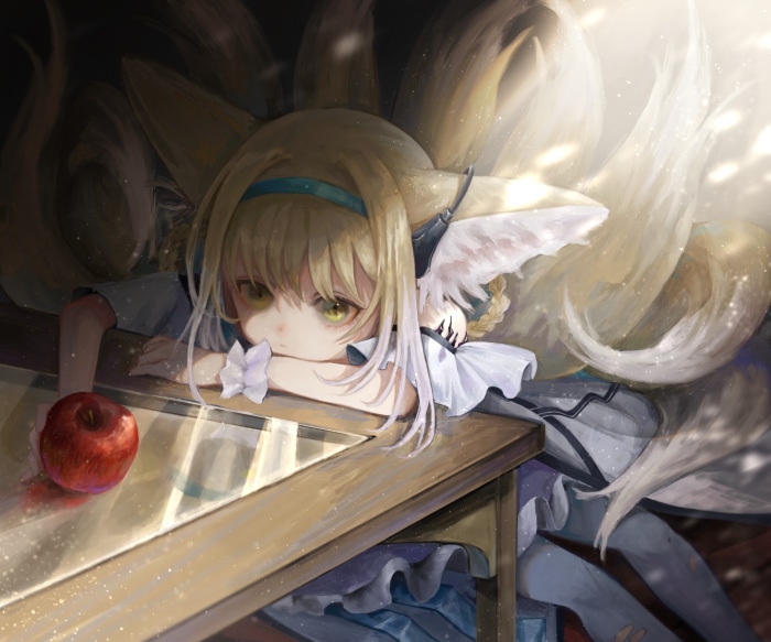 Suzuran from Arknights with an apple