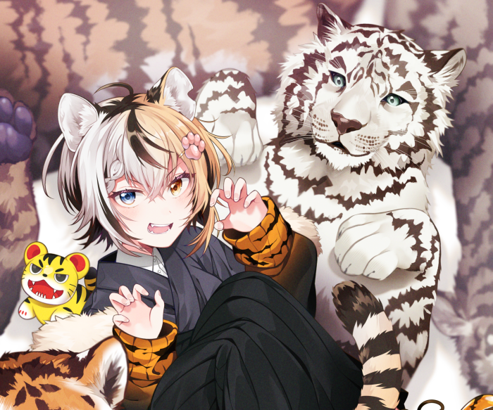Anime girl with heterochromia and white tiger
