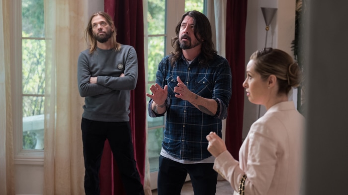 Dave Grohl and Taylor Hawkins in Studio 666