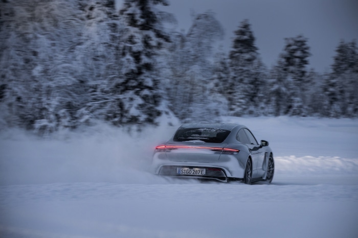 Porsche Taycan 4S drifting in winter