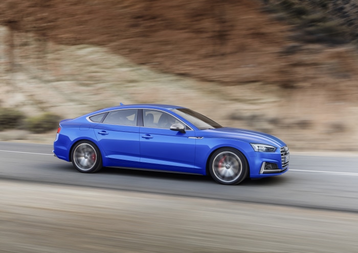 Blue Audi A5 4K