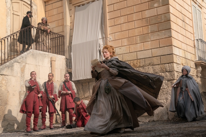Haley Bennett as Roxanne in Cyrano 4K