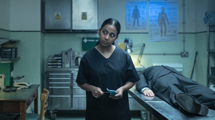 Woman in morgue with body in Killing Eve 4K