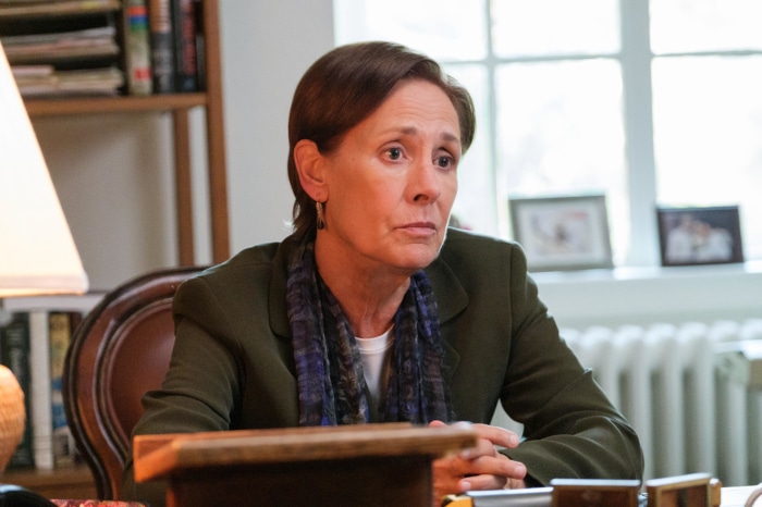 Laurie Metcalf from The Dropout 4K