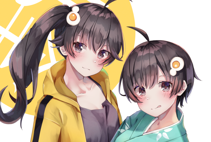 Karen Araragi and Tsukihi Araragi from Monogatari Series