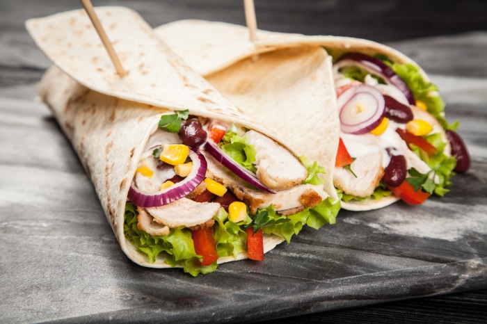 Chicken wraps with vegetables and beans