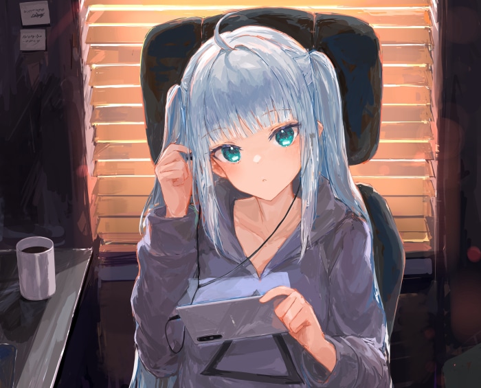 Girl with grey hair and green eyes holding a phone