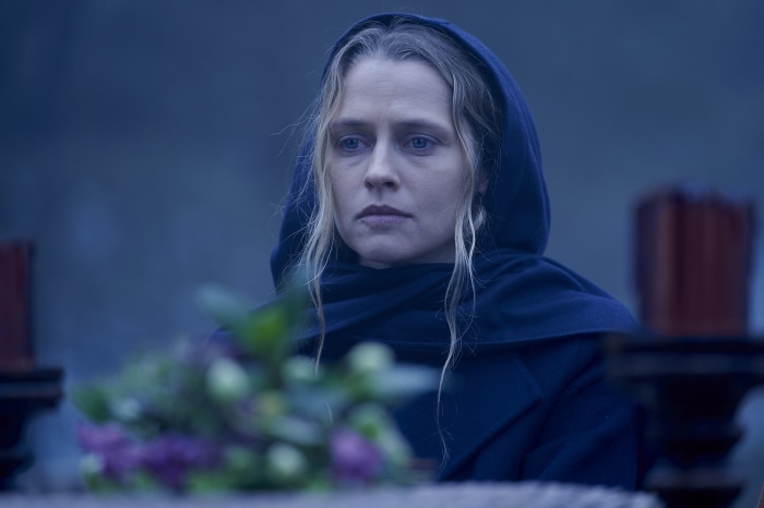 Diana Bishop from A Discovery Of Witches 4K