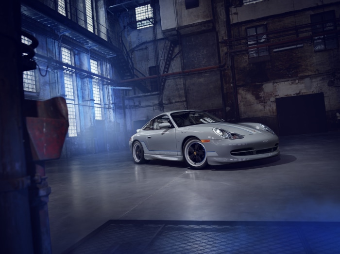 Porsche 911 Carrera in a warehouse