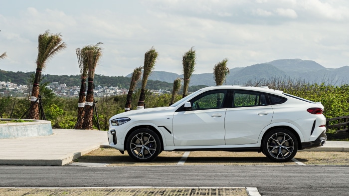 White BMW X6 parked outdoors