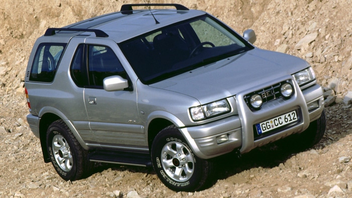 Silver Opel Frontera Sport Olympus HD SUV