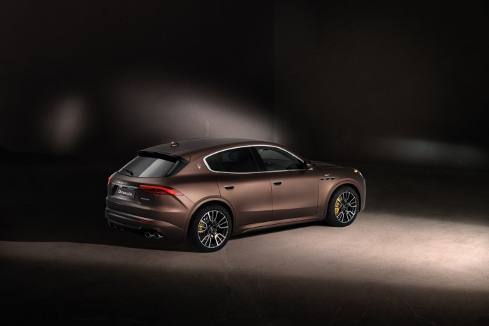 Maserati Grecale GT rear 3/4 view