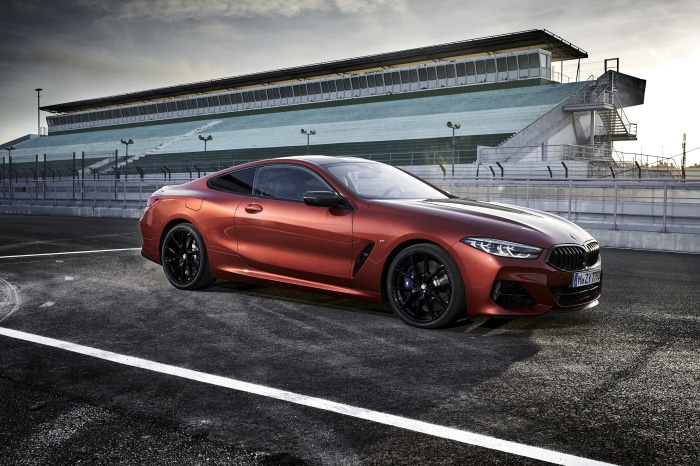 BMW M850i 4K on a Race Track