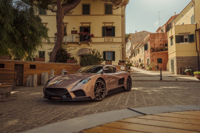 Mazzanti Evantra 4K sports car on cobblestone street