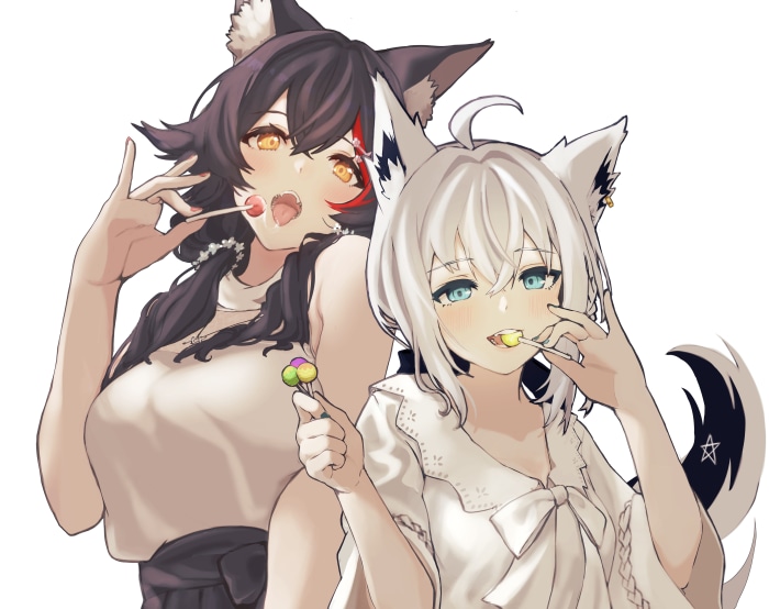 Ookami Mio and Shirakami Fubuki from Hololive eating lollipops