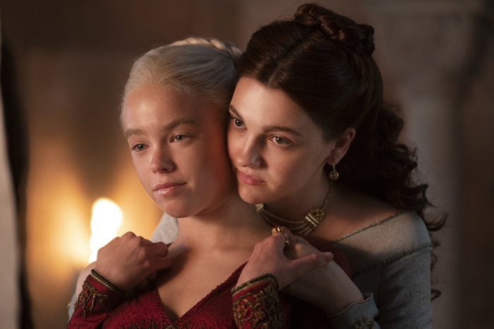 Rhaenyra Targaryen and Alicent Hightower from House Of The Dragon 4K