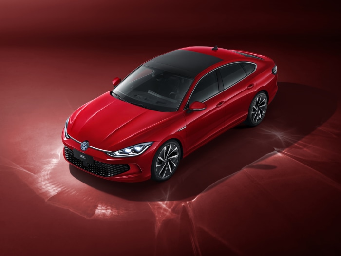 Red Volkswagen Lamando L sedan