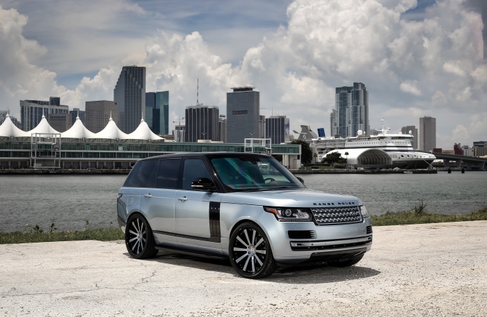 Silver Range Rover 4K with Miami Skyline