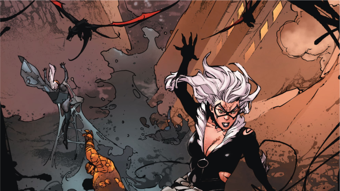 Black Cat fighting creatures