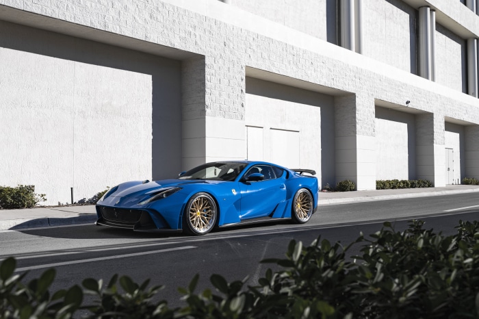 Blue Ferrari 812 Superfast 4K