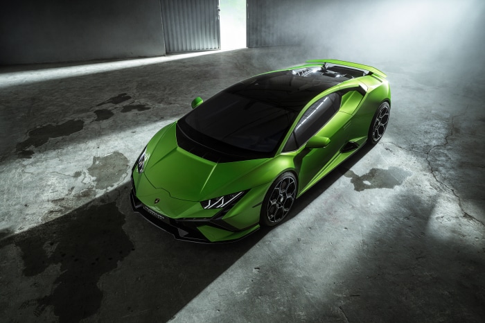 Green Lamborghini Huracán Tecnica in a garage
