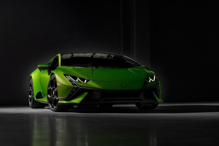 Green Lamborghini Huracán Tecnica