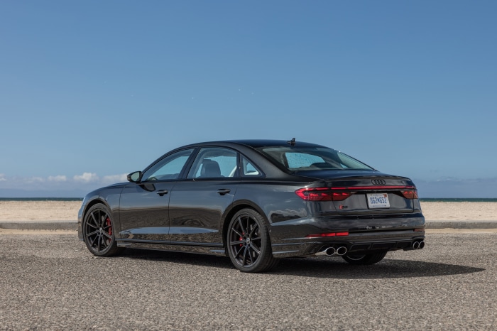Audi S8