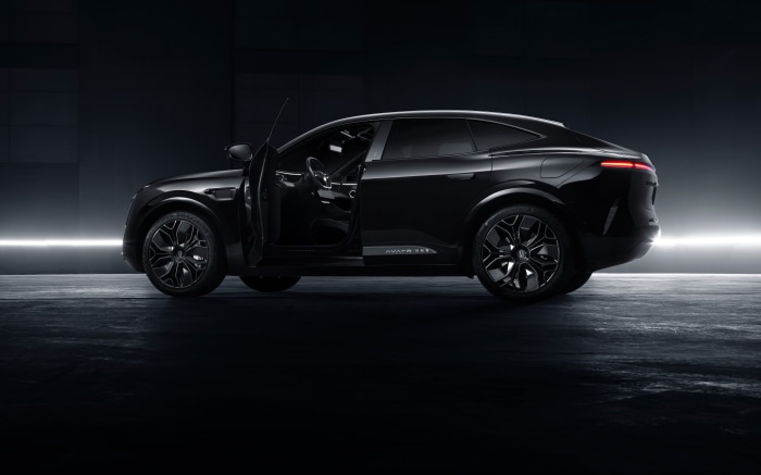 Black Avatr 011 MMW SUV