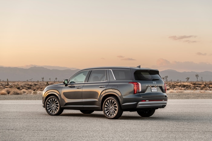 Hyundai Palisade SUV in desert landscape