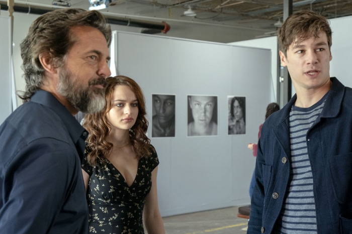Joey King and Kyle Allen in The In Between
