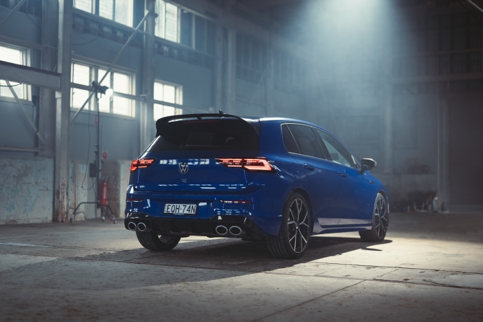 Blue Volkswagen Golf R 4K