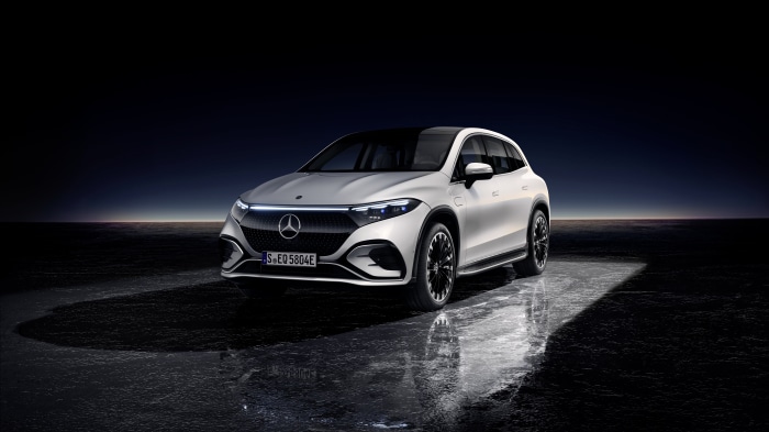Mercedes-Benz EQS 450+ SUV 4K