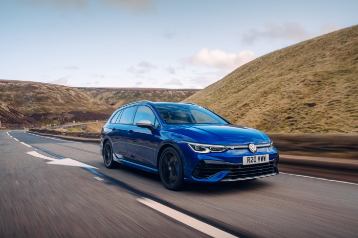 Volkswagen Golf R Estate 4K