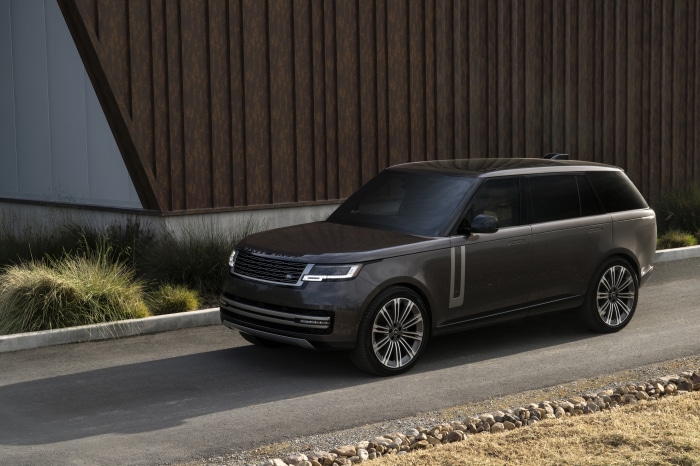 Range Rover SE P400